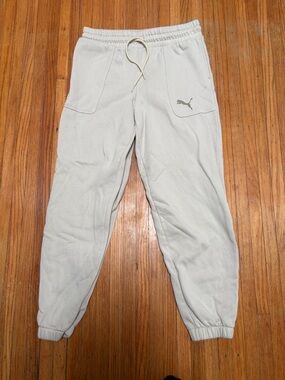 Puma Cream Jogger Sweatpants